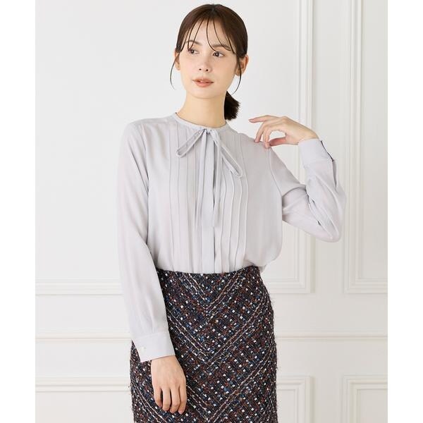 イネド（INED）/《大きいサイズ》ピンタックボウタイブラウス