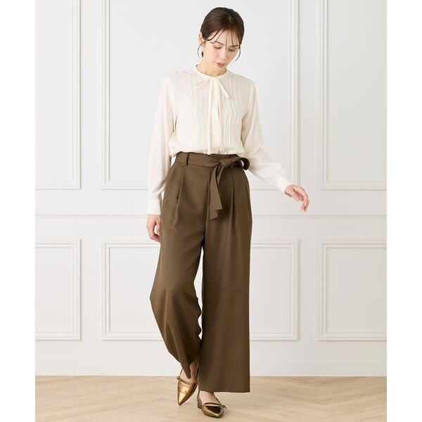 イネド（INED）/《大きいサイズ》ピンタックボウタイブラウス