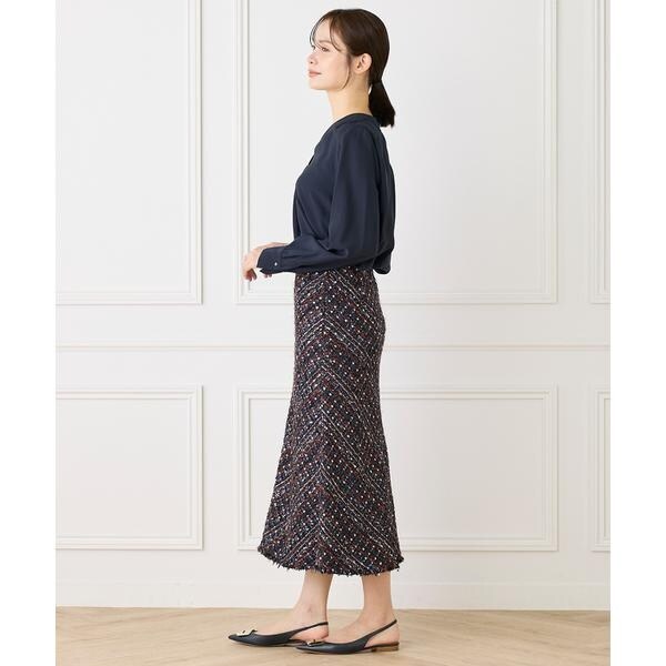 イネド（INED）/《大きいサイズ》Vネックブラウス