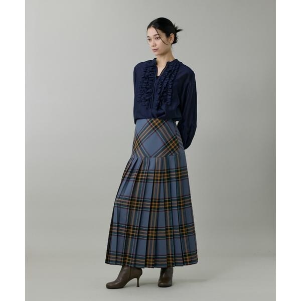 イネド（INED）/《大きいサイズ》ラッフルブラウス