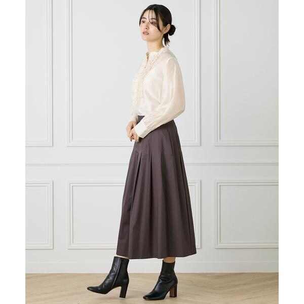 イネド（INED）/《大きいサイズ》ラッフルブラウス