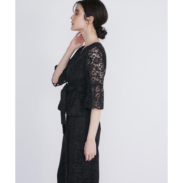 マーリエ ル カセット（Maglie le cassetto）/《M Maglie le cassetto》リボンベルト付きVネックレースブラウス
