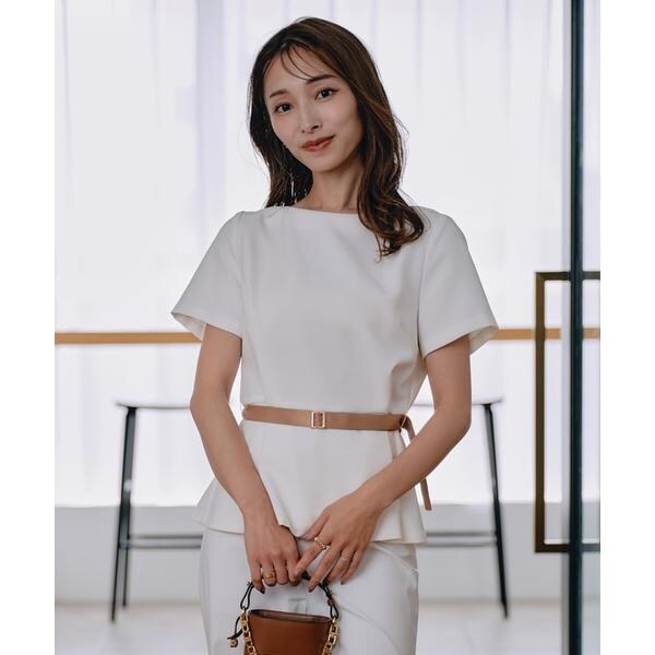 マーリエ ル カセット（Maglie le cassetto）/《M Maglie le cassetto×吉田理紗》凛と“サマみえ”ペプラムブラウス