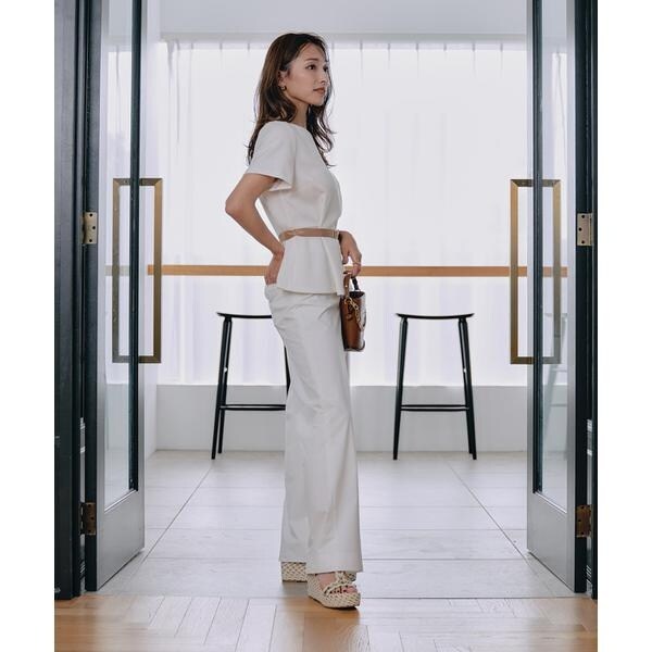 マーリエ ル カセット（Maglie le cassetto）/《M Maglie le cassetto×吉田理紗》凛と“サマみえ”ペプラムブラウス