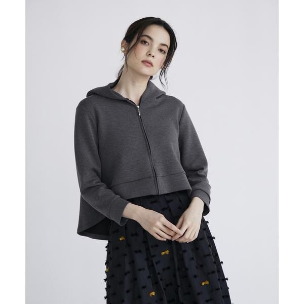 マーリエ ル カセット（Maglie le cassetto）/《大きいサイズ》サイドフリルパーカー