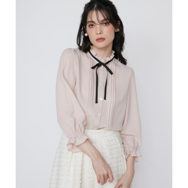 マーリエ ル カセット（Maglie le cassetto）/ピンタックリボンブラウス 30,800円