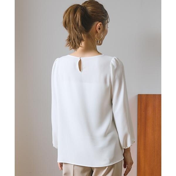 マーリエ ル カセット（Maglie le cassetto）/《M Maglie le cassetto×吉田理紗》華やかドレープブラウス