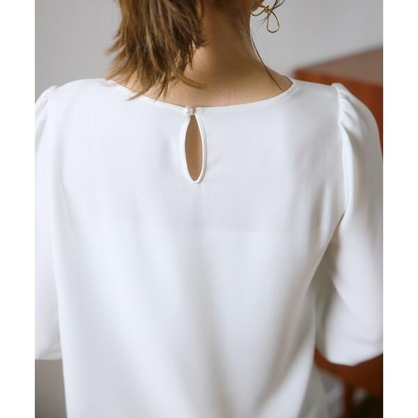 マーリエ ル カセット（Maglie le cassetto）/《M Maglie le cassetto×吉田理紗》華やかドレープブラウス