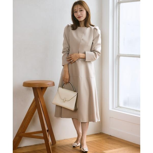 マーリエ ル カセット（Maglie le cassetto）/《M Maglie le cassetto×吉田理紗》アシメショートジャケット