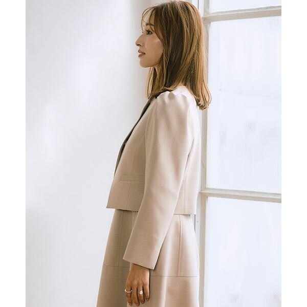 マーリエ ル カセット（Maglie le cassetto）/《M Maglie le cassetto×吉田理紗》アシメショートジャケット