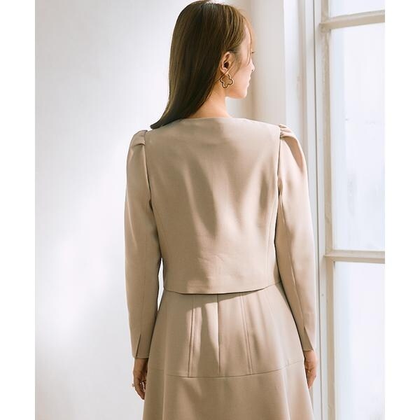 マーリエ ル カセット（Maglie le cassetto）/《M Maglie le cassetto×吉田理紗》アシメショートジャケット