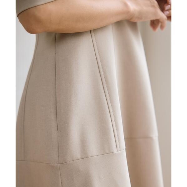 マーリエ ル カセット（Maglie le cassetto）/《M Maglie le cassetto×吉田理紗》クチュールシルエットワンピース