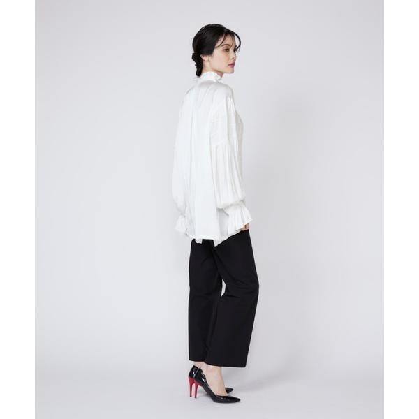 マーリエ ル カセット（Maglie le cassetto）/《M Maglie le cassetto》ユニセックスブラウス