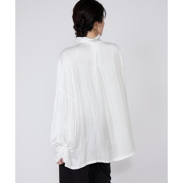 マーリエ ル カセット（Maglie le cassetto）/《M Maglie le cassetto》ユニセックスブラウス