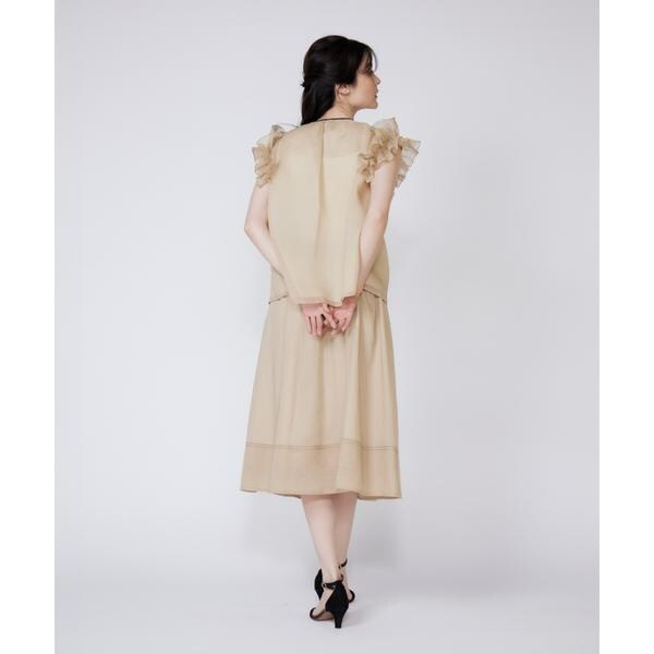 マーリエ ル カセット（Maglie le cassetto）/《大きいサイズ》シアーフリルブラウス