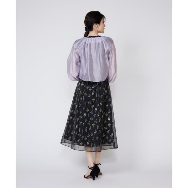 マーリエ ル カセット（Maglie le cassetto）/《大きいサイズ》シアーショートブラウス