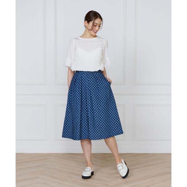 マーリエ ル カセット（Maglie le cassetto）/《M Maglie le cassetto》フラワー刺繍デニムスカート