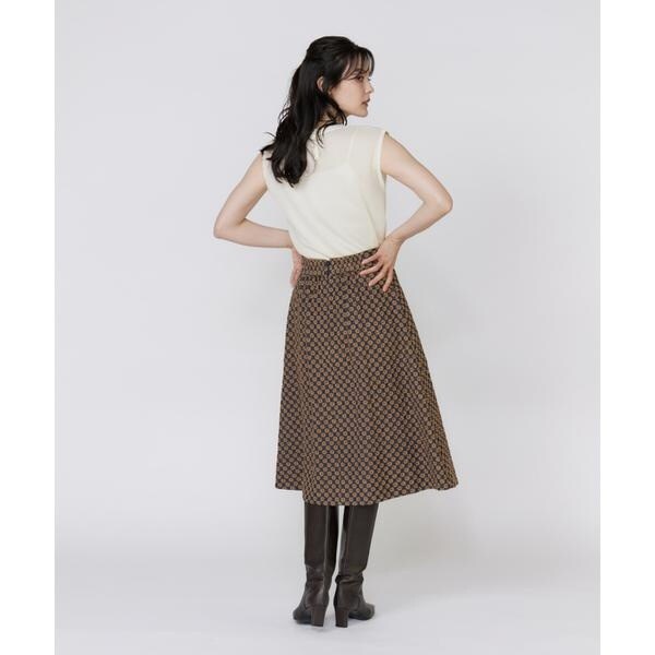 マーリエ ル カセット（Maglie le cassetto）/《大きいサイズ》フラワー刺繍デニムスカート《M Maglie le cassetto》