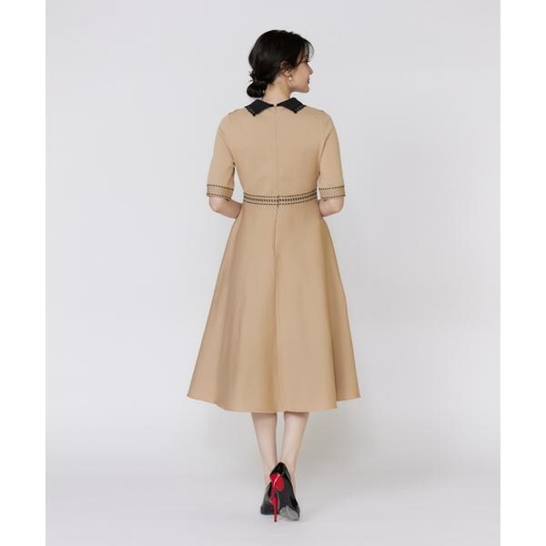 マーリエ ル カセット（Maglie le cassetto）/《大きいサイズ》レース衿ニットワンピース《M Maglie le cassetto》