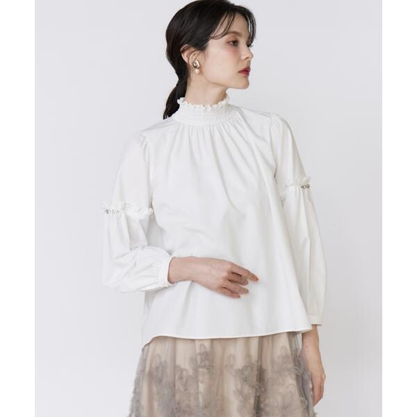 マーリエ ル カセット（Maglie le cassetto）/《大きいサイズ》袖ビジューボウタイブラウス