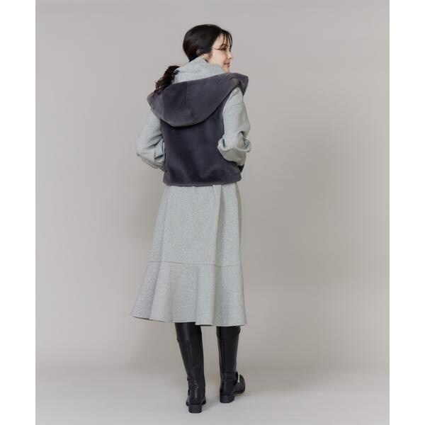 マーリエ ル カセット（Maglie le cassetto）/《大きいサイズ》ふわふわファーフーディジレ《M Maglie le cassetto》