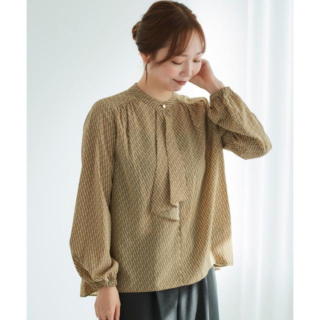 ルクールブラン（le．coeur blanc）/《手洗い可能》デシンキカプリントスカーフタイブラウス