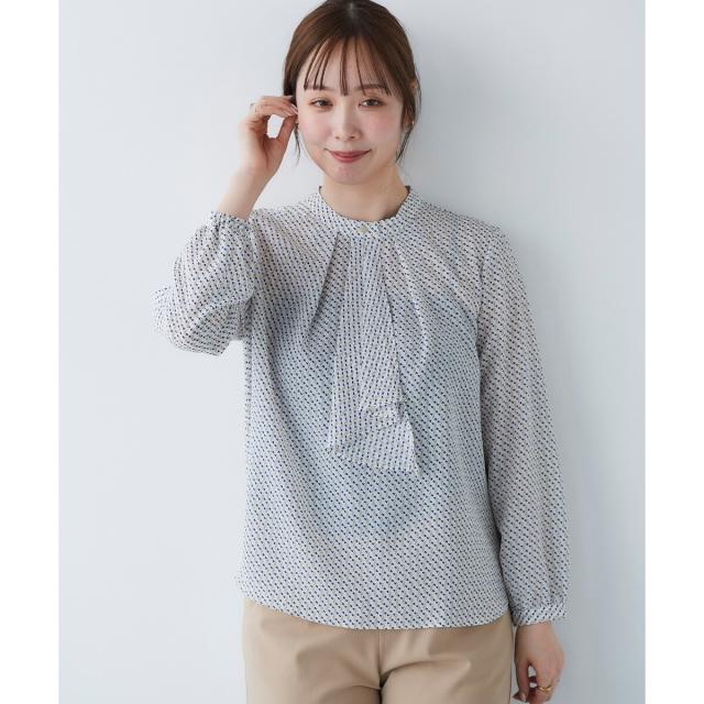 ルクールブラン（le．coeur blanc）/《手洗い可能》デシンキカプリントスカーフタイブラウス