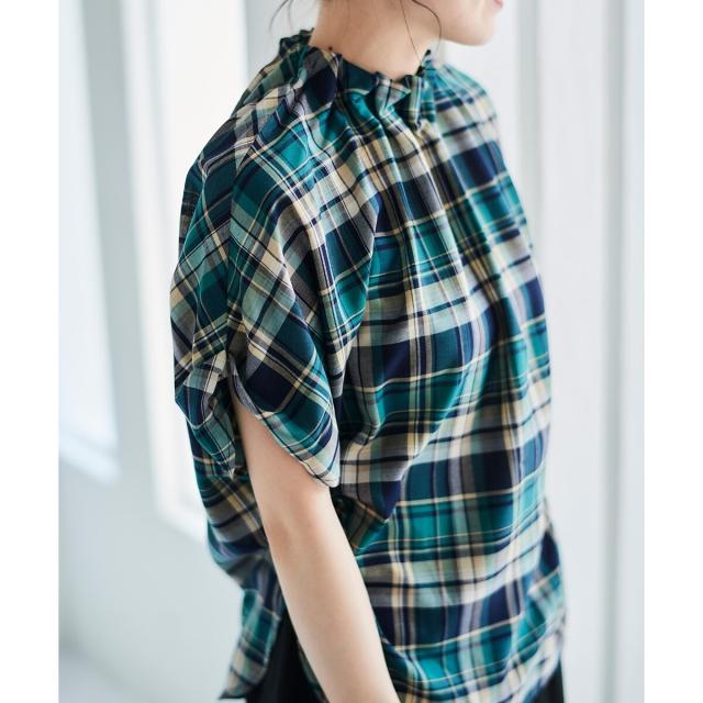 ルクールブラン（le．coeur blanc）/《手洗い可能》チェックハイネックギャザードルマンフレンチブラウス