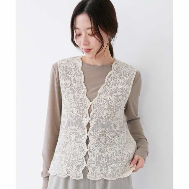 【NEW】ルクールブラン（le．coeur blanc）/TORRAZZO DONNAメッシュレースベストの通販は