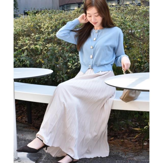 ルクールブラン（le．coeur blanc）/《手洗い可能》TORRAZZO DONNAビジュー釦カーデ