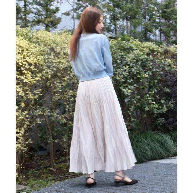 ルクールブラン（le．coeur blanc）/《手洗い可能》TORRAZZO DONNAビジュー釦カーデ