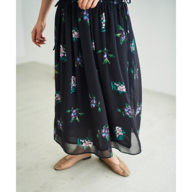 ルクールブラン（le．coeur blanc）/《WEB/一部店舗限定アイテム》KAZUMIDOIボタニカルギャザーワンピース