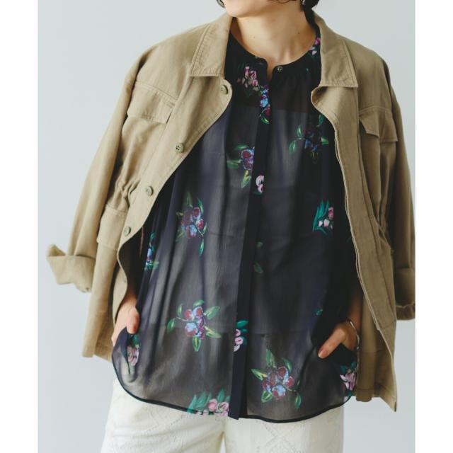 ルクールブラン（le．coeur blanc）/《WEB/一部店舗限定》KAZUMIDOIボタニカルノースリギャザーブラウス