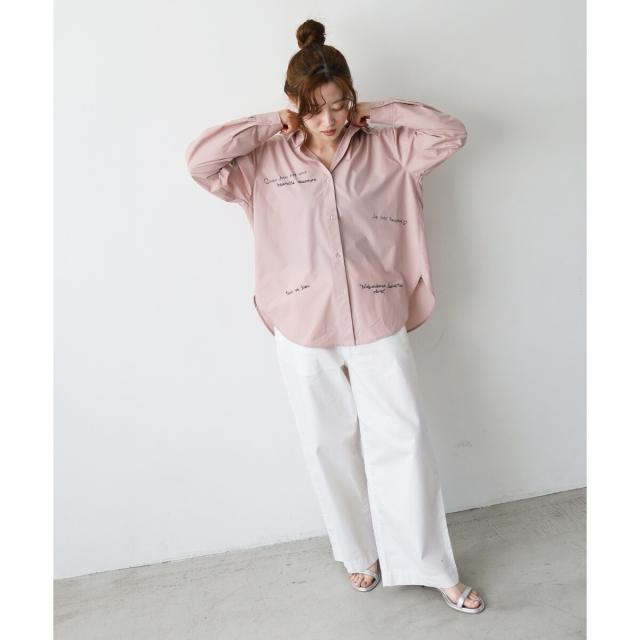 ルクールブラン（le．coeur blanc）/《WEB限定アイテム》レタリング刺繍シャツ