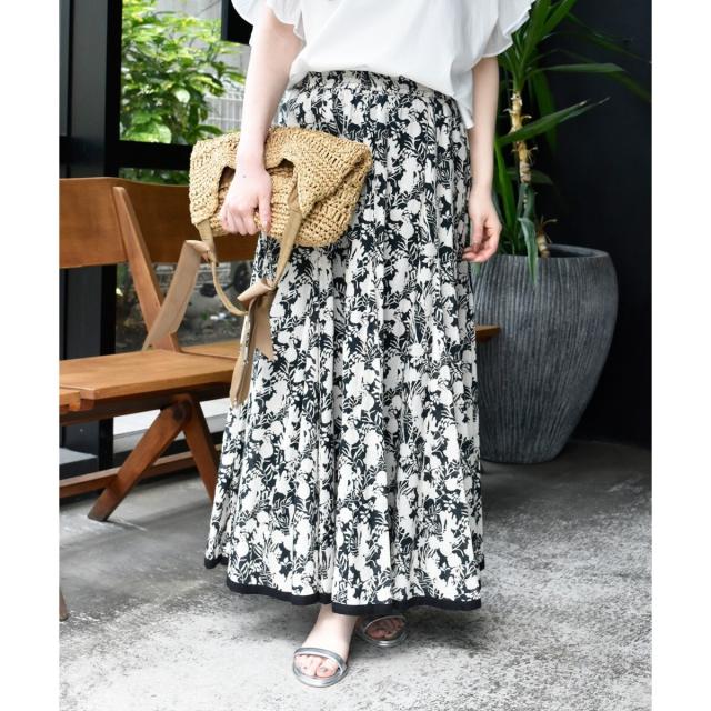 ルクールブラン（le．coeur blanc）/《手洗い可能》Fanaka別注バイカラーフラワースカート