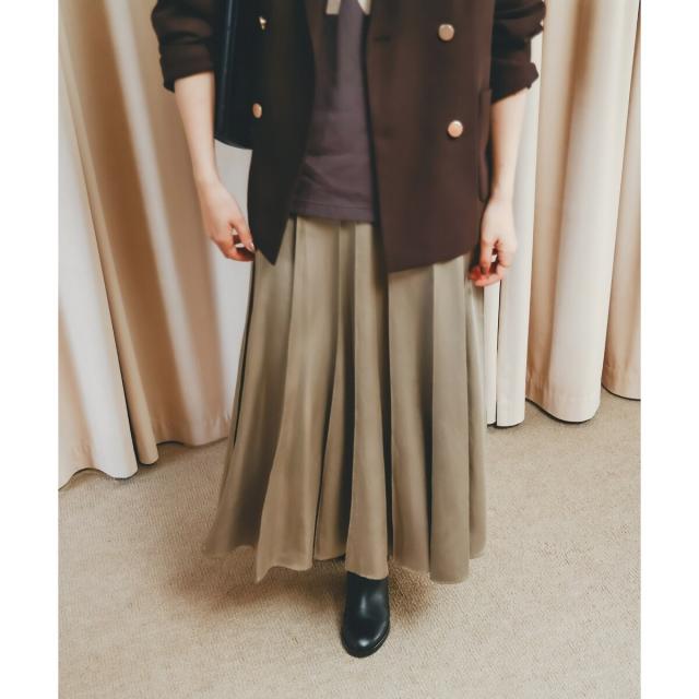 ルクールブラン（le．coeur blanc）/《手洗い可能》フィブリルサテンパネルプリーツスカート