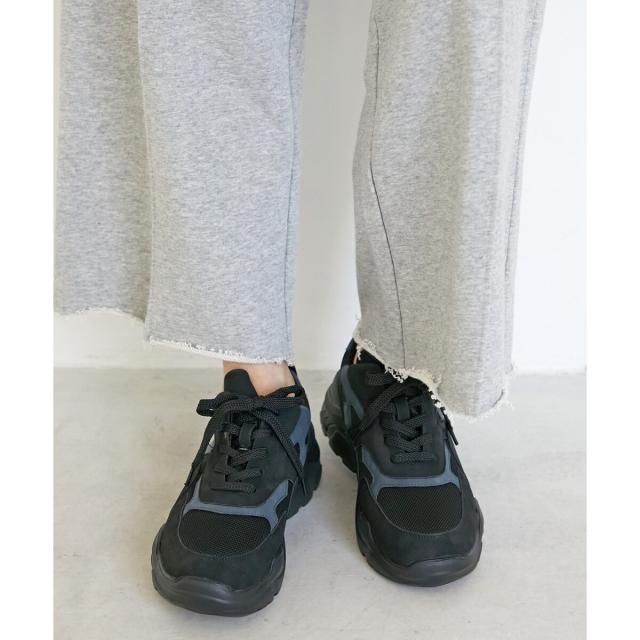 ルクールブラン（le．coeur blanc）/《WEB限定アイテム》クッションソールボリュームスニーカー