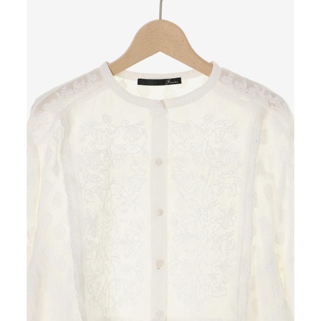 ルクールブラン（le．coeur blanc）/《手洗い可能》Fanakaミックス刺しゅうレースブラウス