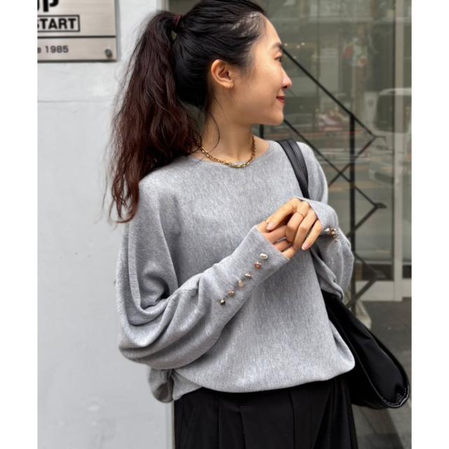 ルクールブラン（le．coeur blanc）/《手洗い可能》ジュエリーボタンスリーブニット