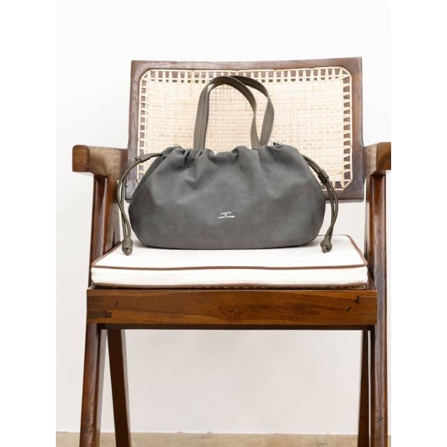 ドロー（DRAW）/ドローストリングショルダーバッグ MEDIUM 【nubuck】