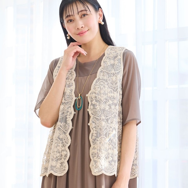 ミゼール（missel）/スカラップ刺繍チュールベスト