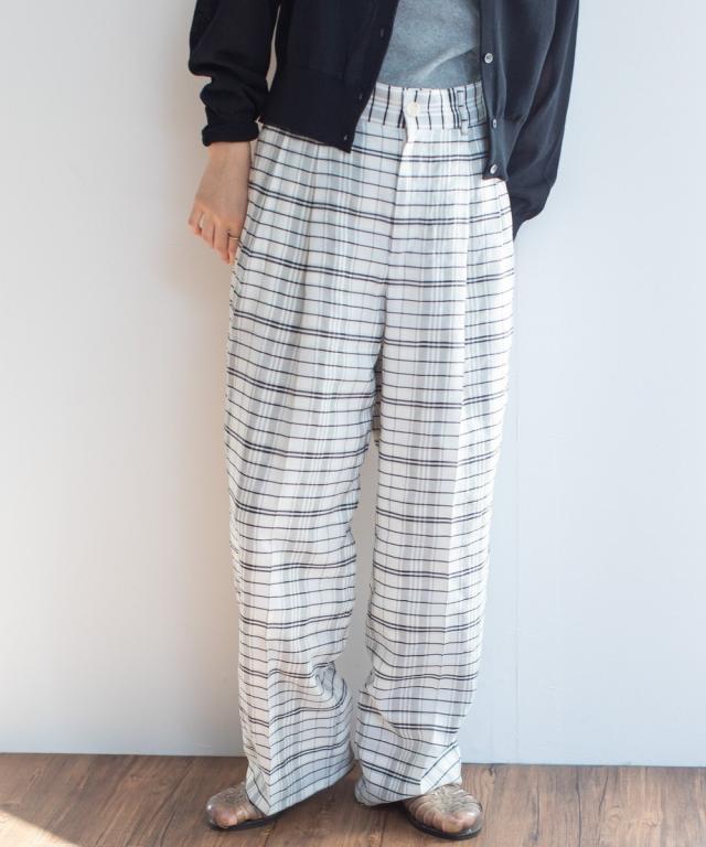 オードリーアンドジョンワッド(Audrey and John Wad)/【Audrey and John Wad】チェック柄2タックセンタープレスパンツの通販は