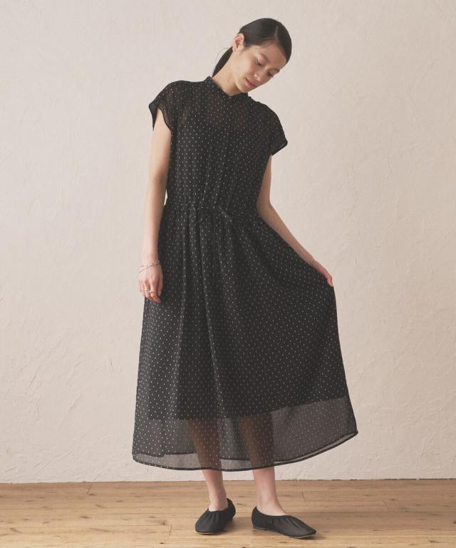 ☆美品 新作 夏 Audrey and john wad シフォン ランダムドットロングフレアスカート M 旅行☆ 早い者勝ち Audrey and John Wad ギャザーロングワンピース