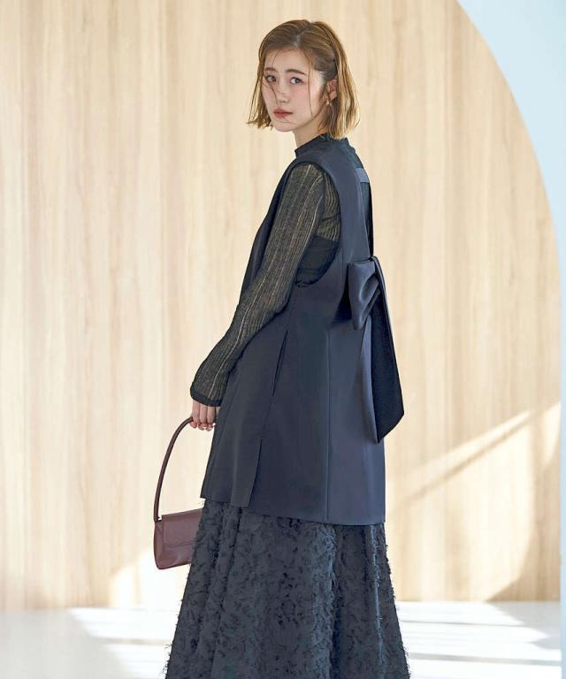 ルイルエブティック（RUIRUE BOUTIQUE）/Vネックバックリボンジレ