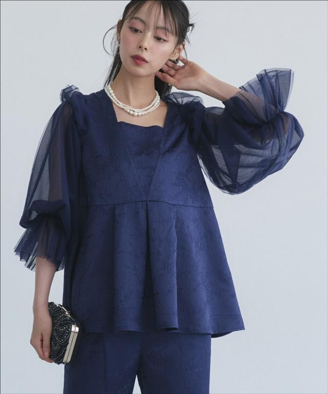 美品　ルイルエブティック　ジャカードタックフレアトップス＆テーパードパンツドレス ルイルエブティック（RUIRUE BOUTIQUE）/【前後2way/洗える】ジャ