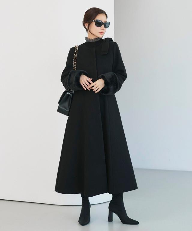 ルイルエブティック（RUIRUE BOUTIQUE）/ファーカフスフレアコート(リボンブローチ付き)