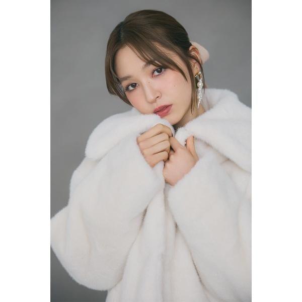 リエンダ（rienda）/ショート丈ファージャケット