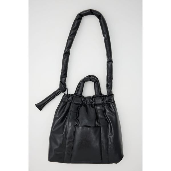 スライ（SLY）/PUFFER SHOULDER BIG バッグ