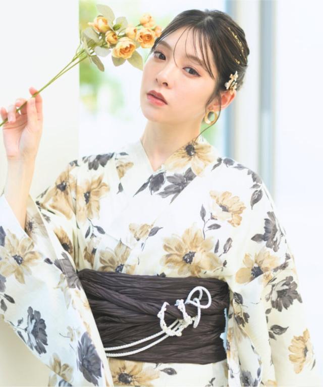 セレン（CELEN）/浴衣4点セット 色香花 (浴衣 兵児帯 腰紐2本)