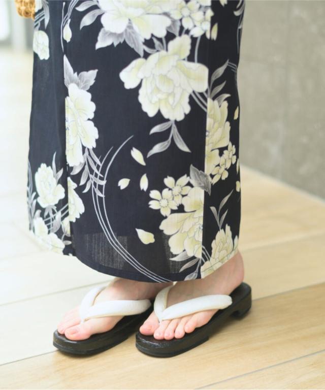 【CELEN】浴衣 ゆらめき牡丹 下駄付き5点セット 楽天市場】夏麗し浴衣 下駄付き5点セット ゆらめき牡丹／セレン